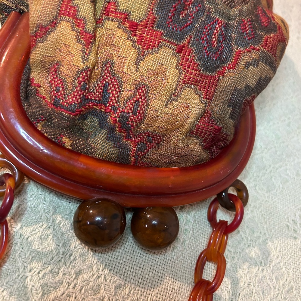 Vintage Coin Purse Carpet Bag Purse - Picture 8 of 12